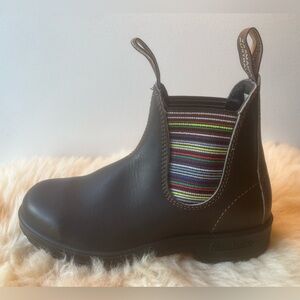 Blundstone 1409 Womens Chelsea Boots in Stout Brown and Stripes 7.5